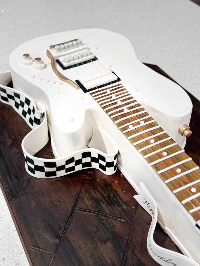 Custom Cakes in Bluffton HHI Savannah and Charleston
