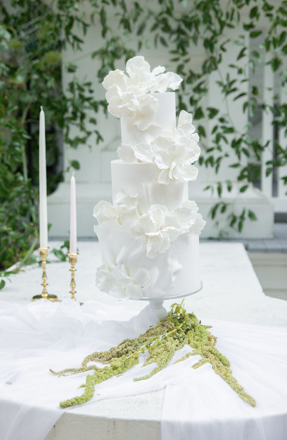 Luxury Wedding Cake Admiral House Charleston