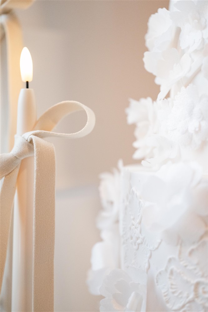 Details Luxury Wedding Cake