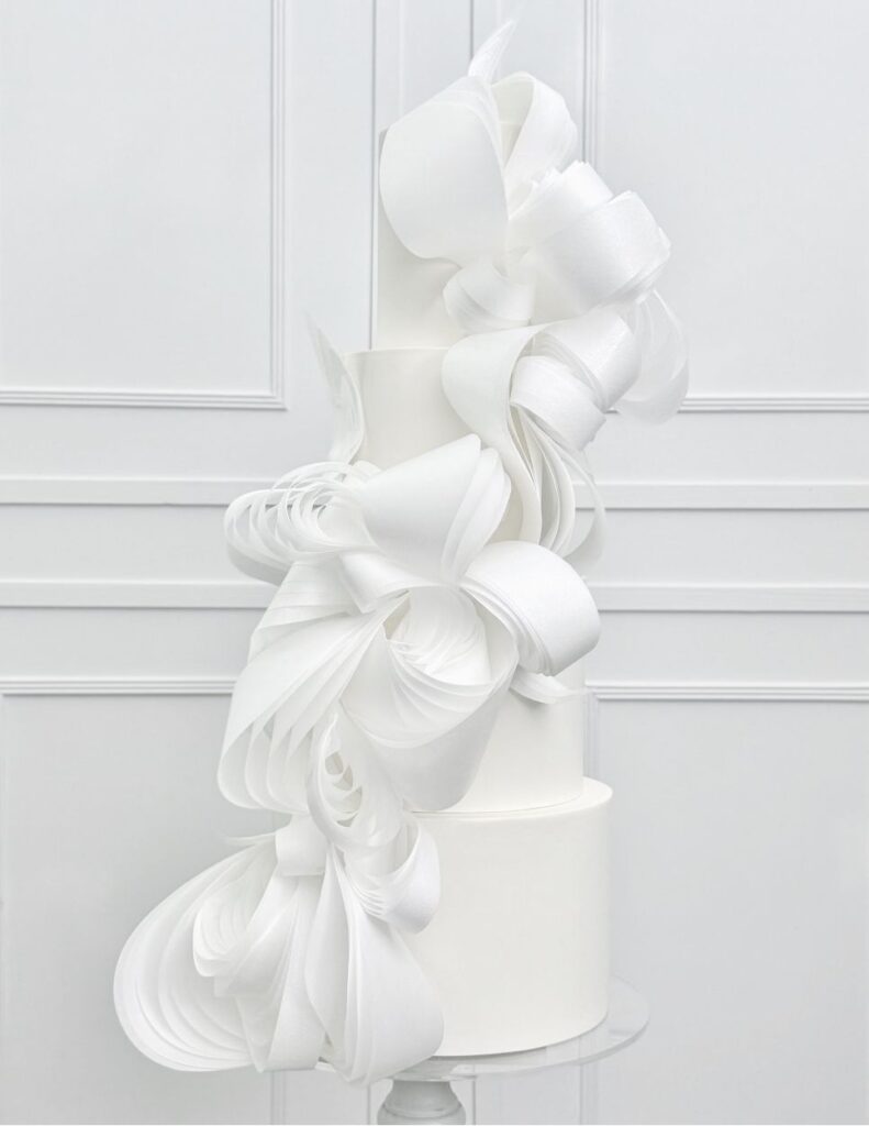 Luxury wedding Cake by Dflavorcc