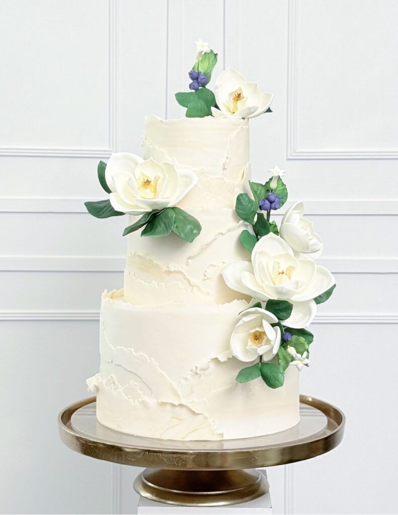 Luxury wedding Cake by Dflavorcc